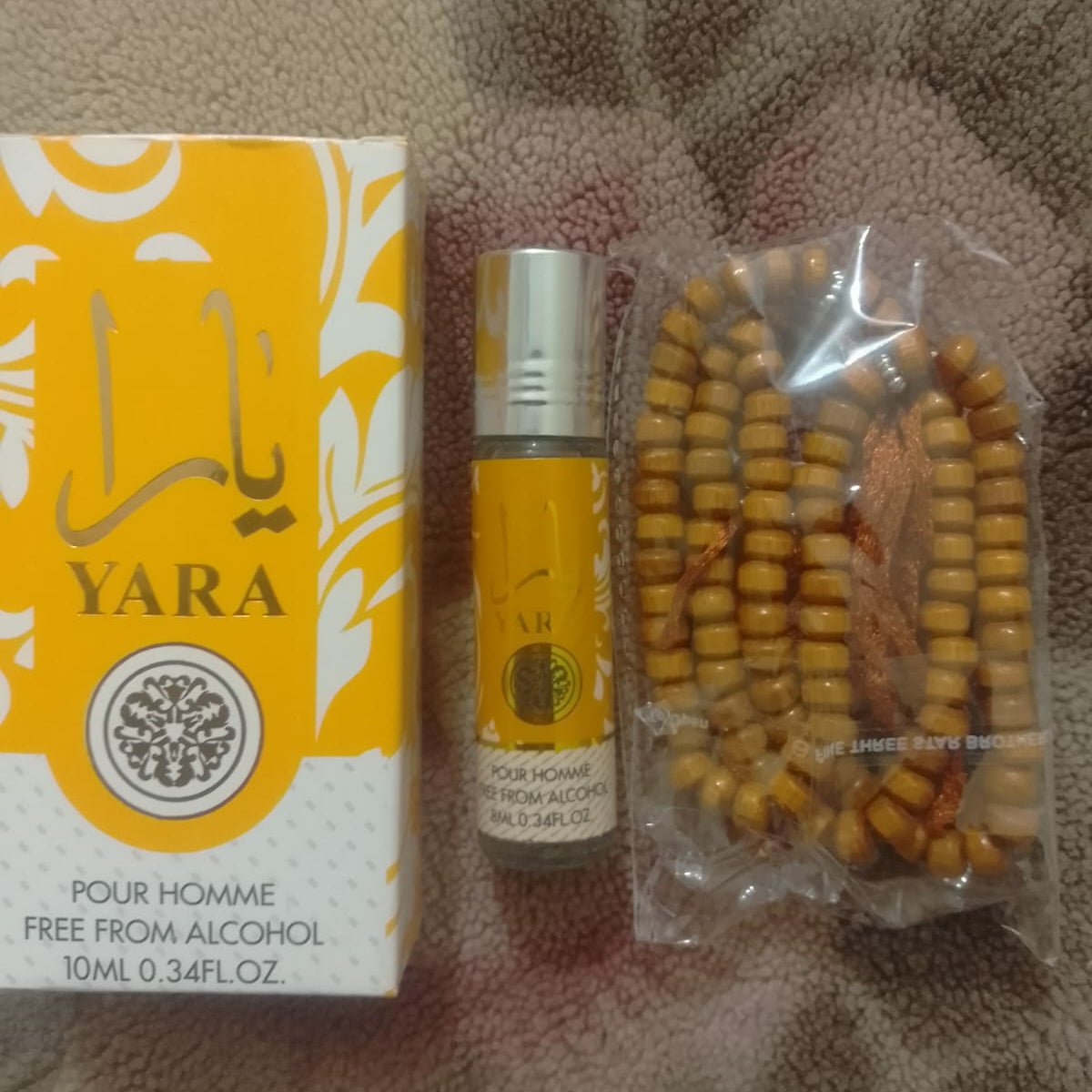 Alcohol-Free Yara Attar with Tasbeeh – 8ml Gift Set